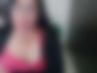 Live cam show with GraceMaturemilf - Mature on CamSodaAdn