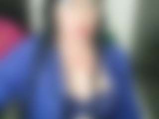 Live cam show with GraceMaturemilf - Fingering MILF on sexylive.show