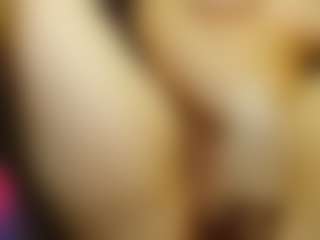 Live cam show with lizziesweets - Moaning on makecum.org