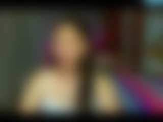 Live cam show with lizziesweets - Petite on Dolls Live