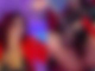 Live cam show with NinaCapelli - Middle Aged on Camsoda