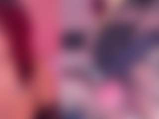 Live cam show with NinaCapelli - Ebony Petite on Soda Cam