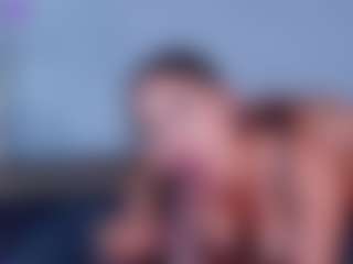 ReinaChloe's Live Sex Cam Show