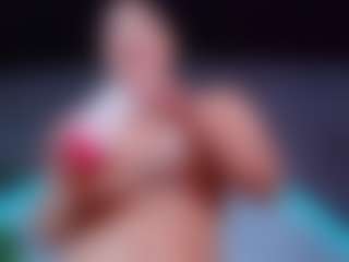 Live cam show with ReinaChloe - Role Play on instabang