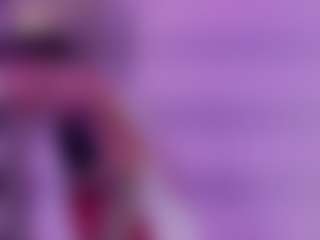 Live cam show with GysellHanson - Plug on livesexfox.com