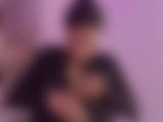 GysellHanson's Live Sex Cam Show