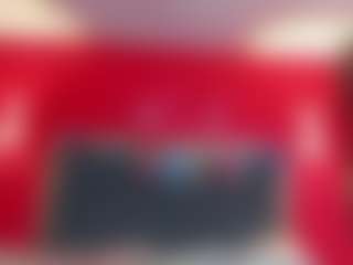 YayaHilton's Live Sex Cam Show