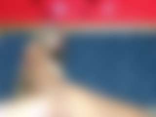 Live cam show with YayaHilton - Nipple Piercings on Fling VIP Chat