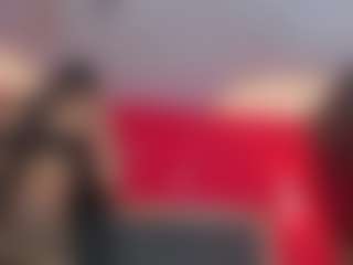YayaHilton's Live Sex Cam Show