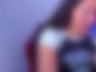 ashley-17's Live Sex Cam Show