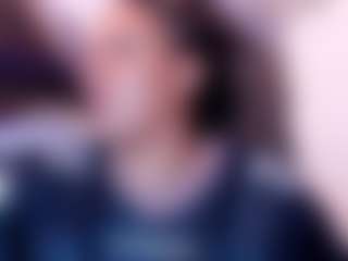 ashley-17's Live Sex Cam Show