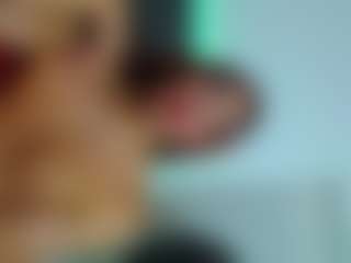 Live cam show with coralsantana - Brown Eyes on Soda Cam