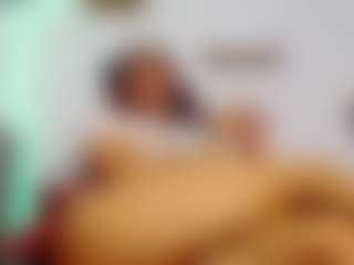 Live cam show with coralsantana - Tease on Camsoda