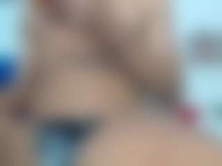 coralsantana's Live Sex Cam Show