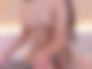 Live cam show with Miia-blaze - Green Eyes on CamwithHer