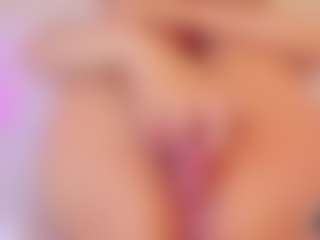 Live cam show with Miia-blaze - Spank on liverealitysex.com
