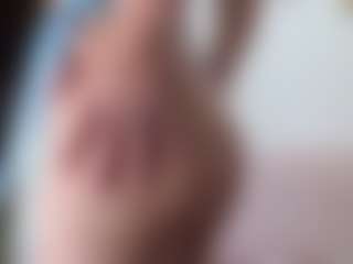 Anna's Live Sex Cam Show