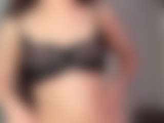 Live cam show with Anna - Moaning on madthumbs