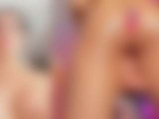 Live cam show with Sara-evans03 - Striptease on SinfulBabes