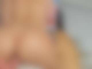 Live cam show with Sara-evans03 - Average on Camsoda