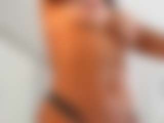Live cam show with Scarlett Moonmuse - Body on Cam Slut