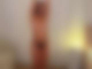 Live cam show with Scarlett Moonmuse - Body on Camsoda