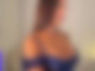 Live cam show with Scarlett Moonmuse - Long Hair on Camsoda