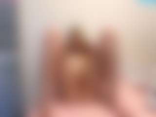 Live cam show with SharronHelzer - Ass Clapping on Hubzter Live