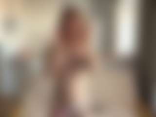 SharronHelzer's Live Sex Cam Show