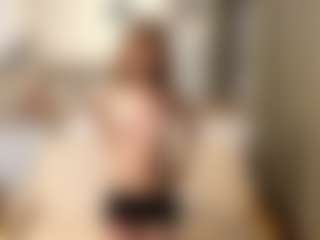 SharronHelzer's Live Sex Cam Show
