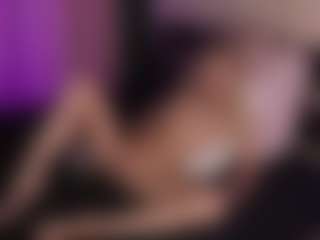 Live cam show with Webpetite - Fuck Machine on boobsie.com