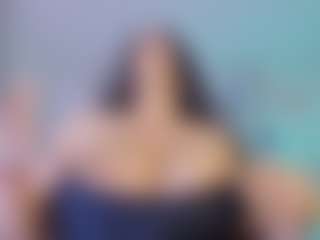 Live cam show with Dana - Shaved on Camsoda