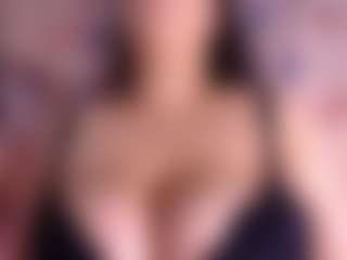 Live cam show with Dana - Double Penetration on SquirtSoMuch