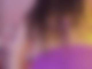 Live cam show with Dana - Double Penetration on madthumbs