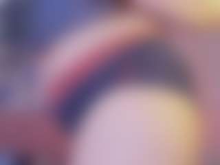 Live cam show with Dana - Bisexual on eurowanks.com