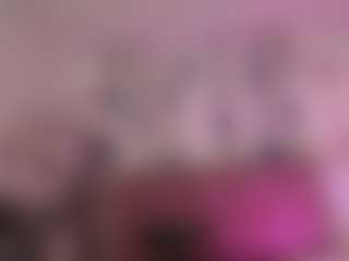 Live cam show with Dana - Shaved on xfollow cams