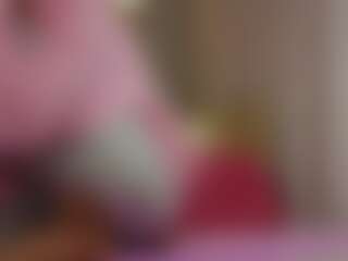 monicabiluci's Live Sex Cam Show