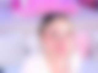 Live cam show with Nahomystar - Sweet on CamClone