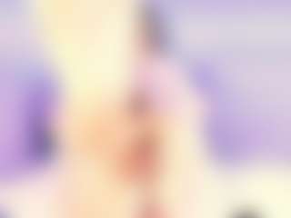 Live cam show with Nahomystar - Blonde Hair Petite on CamSextacy