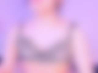 Live cam show with Violetbellarose - Submissive on TottyGirls