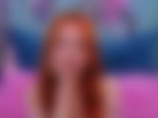 Live cam show with VivienneRoo - Interactivetoy on xplaylive.com