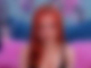 Live cam show with VivienneRoo - Green Eyes on CamClone