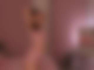 Show in cam erotica live di JanetMoorx