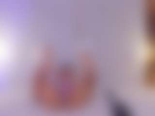 Live cam show with Vanessa - Full Nudity on Camsoda