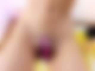 Live cam show with Vanessa - Amateur on camwithhim.com