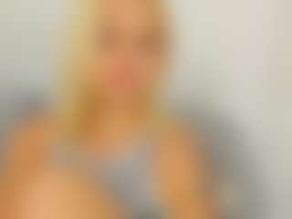 ivory-soull's Live Sex Cam Show