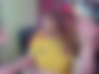 chloe-prg's Live Sex Cam Show