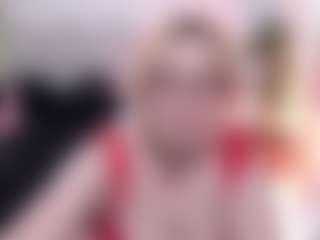 chloe-prg's Live Sex Cam Show