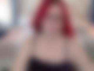 Live cam show with chloe-prg - Camel Toe on pussylord.com