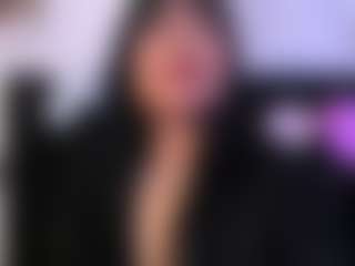 Live cam show with Kimoralee - Cute on Camming Site